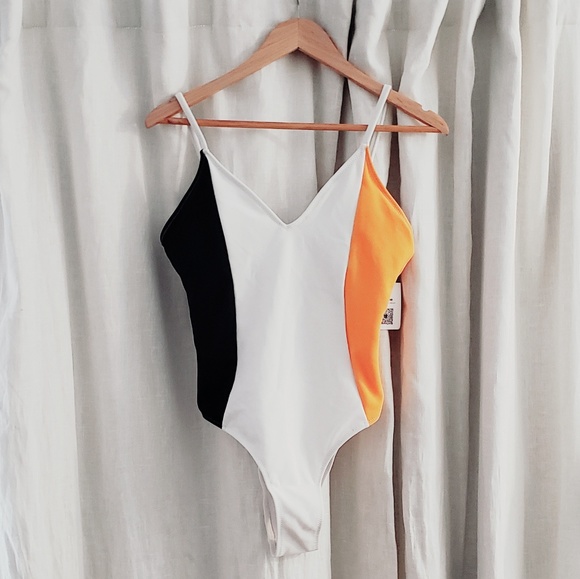Cupshe Other - Cupshe one piece swimsuit Cupshe Other - Cupshe one piece swimsuit